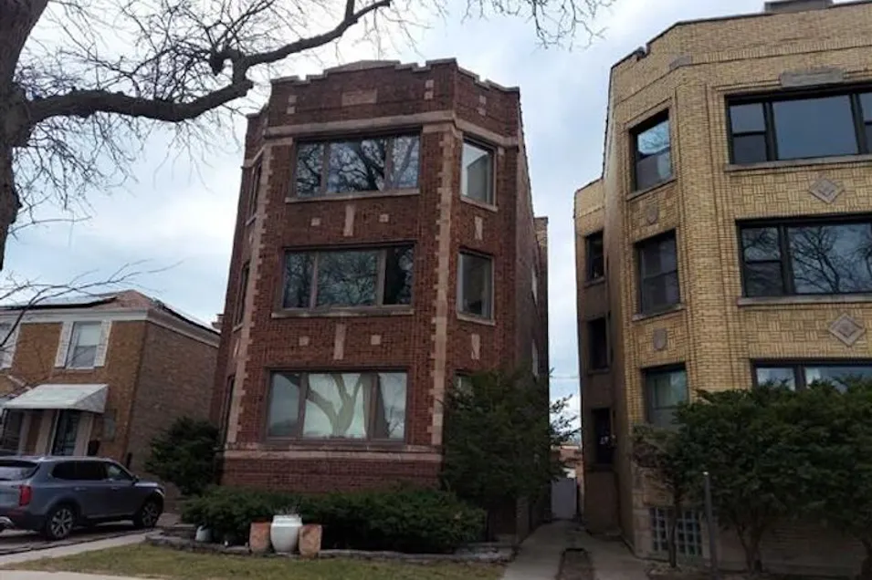 8241 S Essex Ave Chicago, IL 60617, Cook County