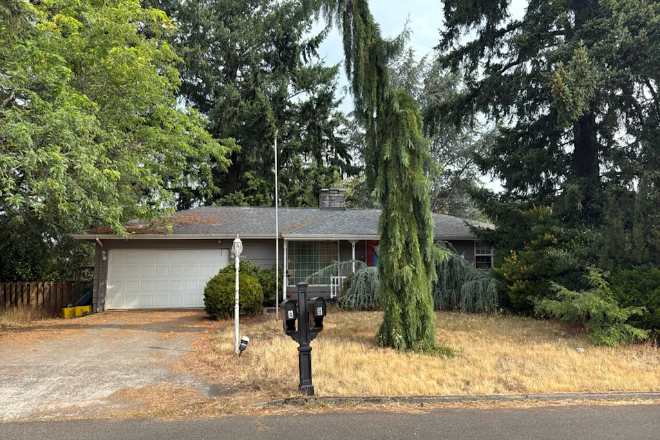 15405 NE Holladay St Portland, OR 97230, Multnomah County