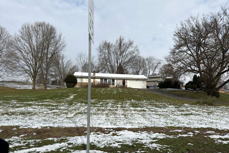 2136 East Home Road Springfield, OH 45503, Clark County