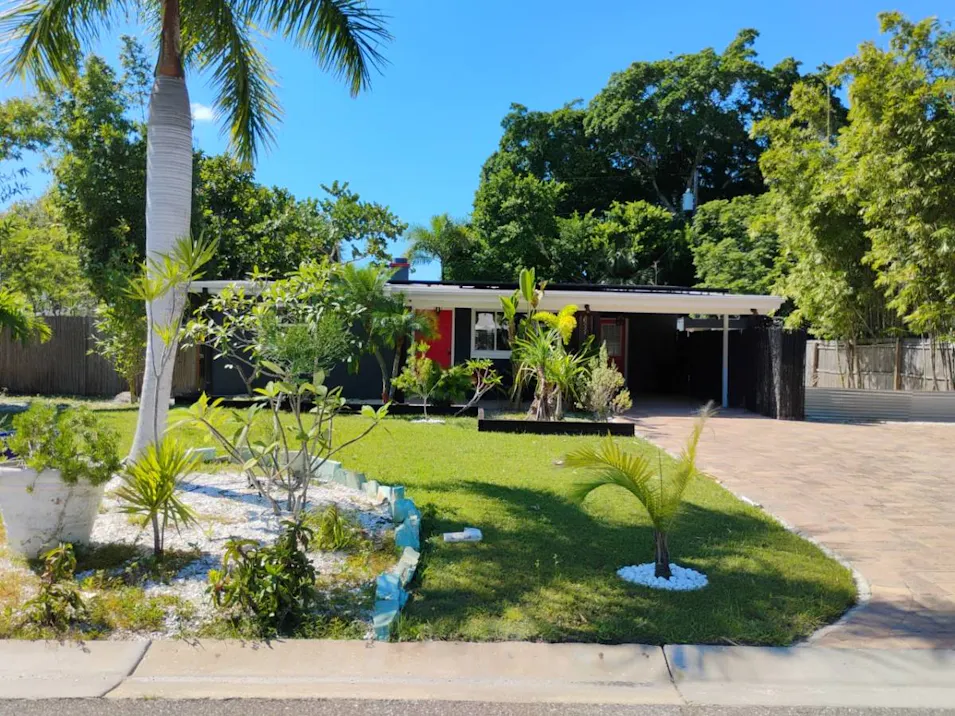 5622 Hobson Street North St. Petersburg, FL 33703, Pinellas County