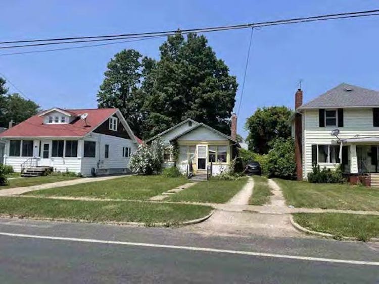 180 W Territorial Rd Battle Creek, MI 49015, Calhoun County