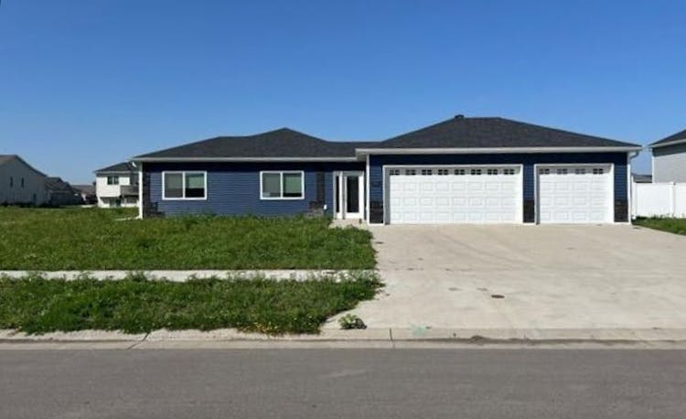 3613 18th St S Moorhead, MN 56560, Clay County