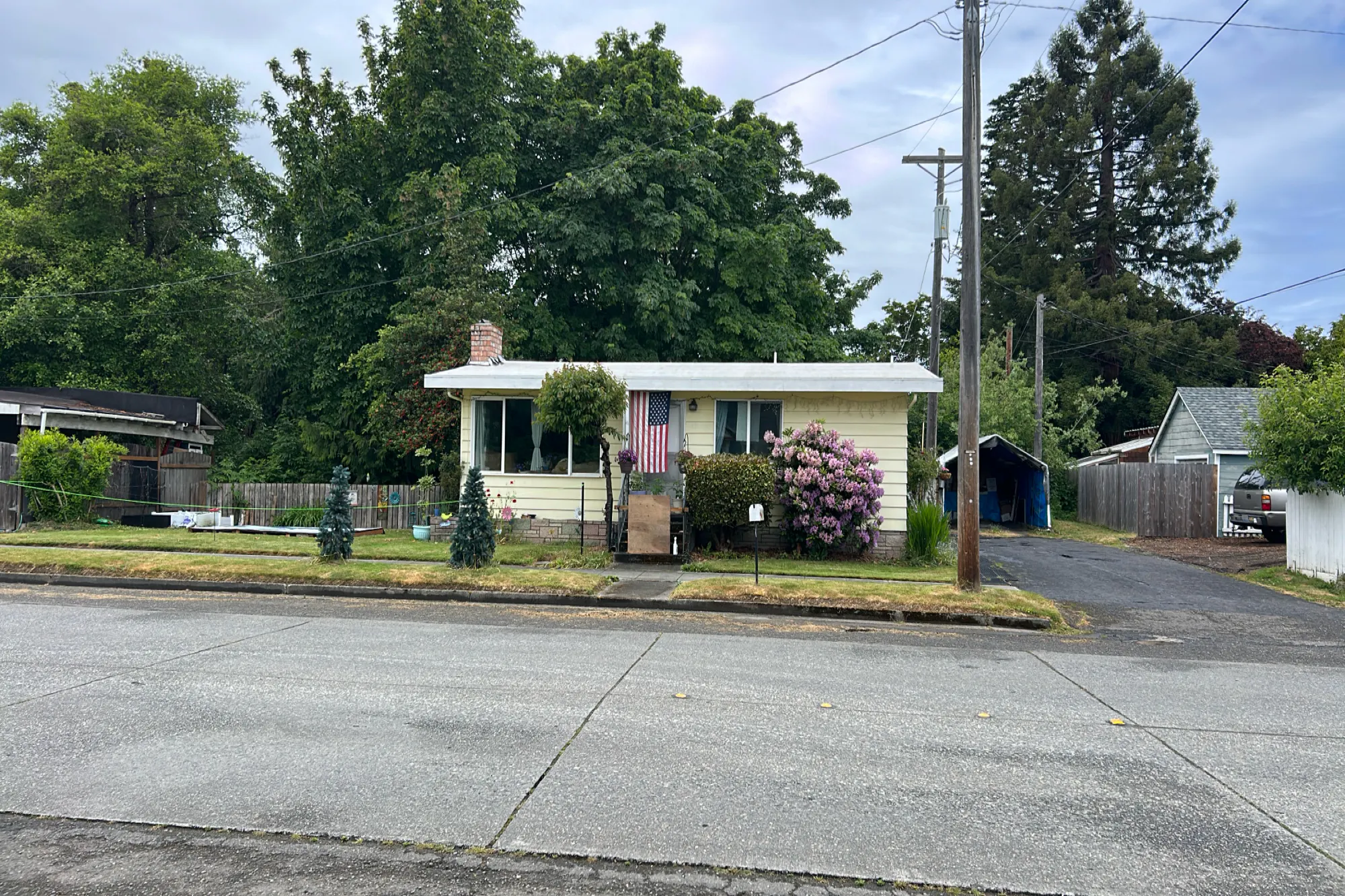 4th St, Port Angeles, WA 98362