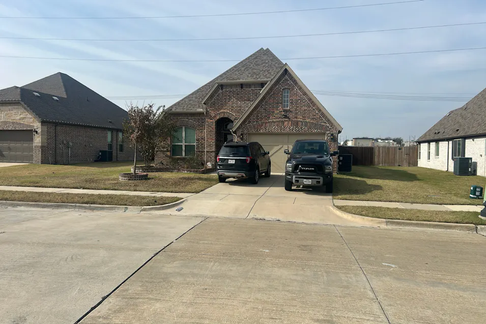 2125 Liriope Ln Waxahachie, TX 75165, Ellis County