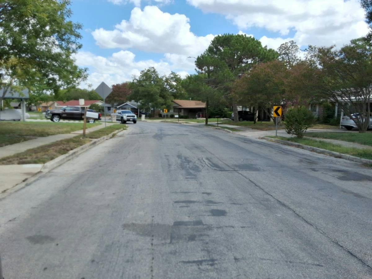 Hickory Grove Dr, San Antonio, TX 78227