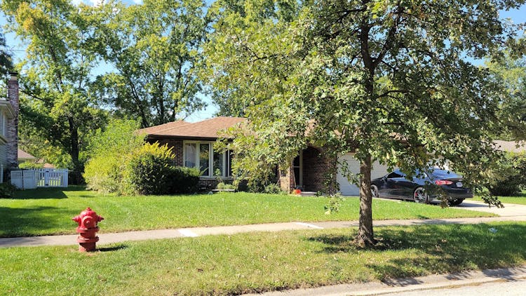 18338 May Street Homewood, IL 60430, Cook County