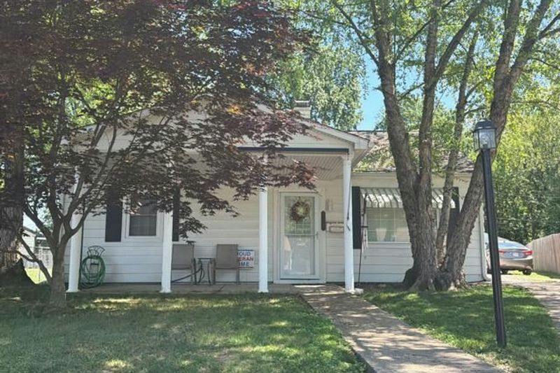Kittredge Cir, Englewood, CO 80112