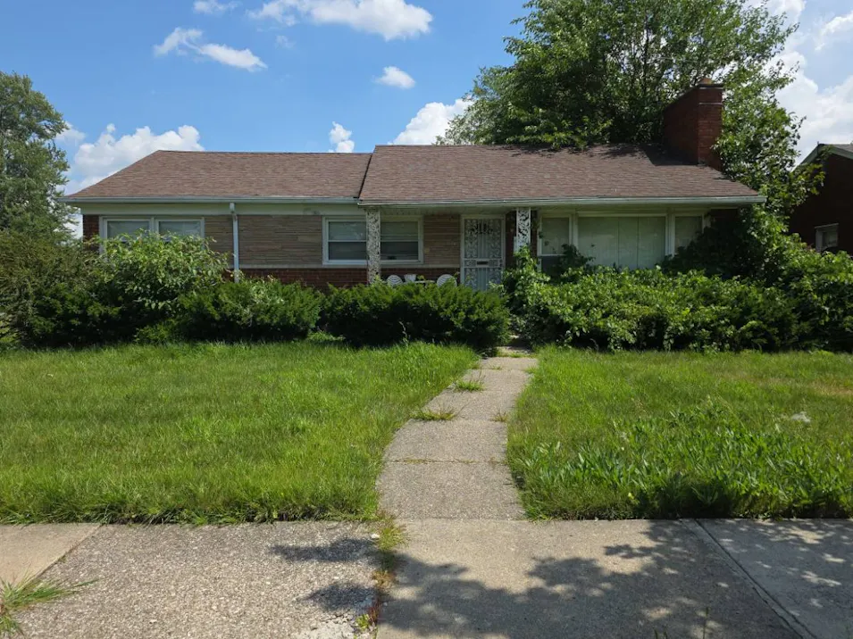 9110 Grandville Ave Detroit, MI 48228-1720, Wayne County