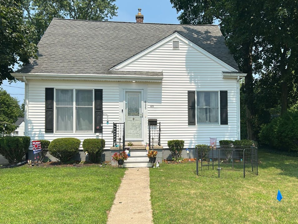 605 Herrick Park Dr Tecumseh, MI 49286, Lenawee County