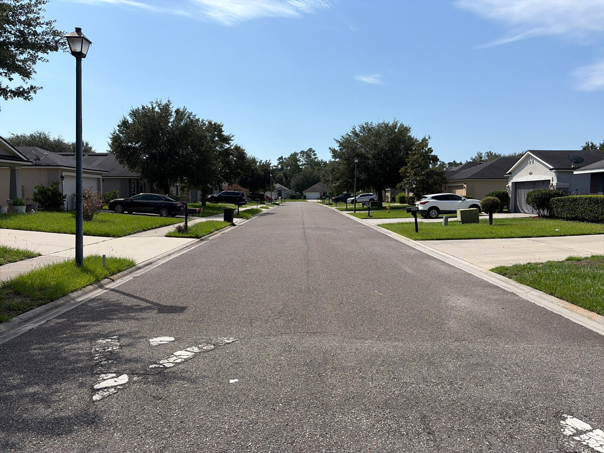2557 Sir Galahad Dr photo 5