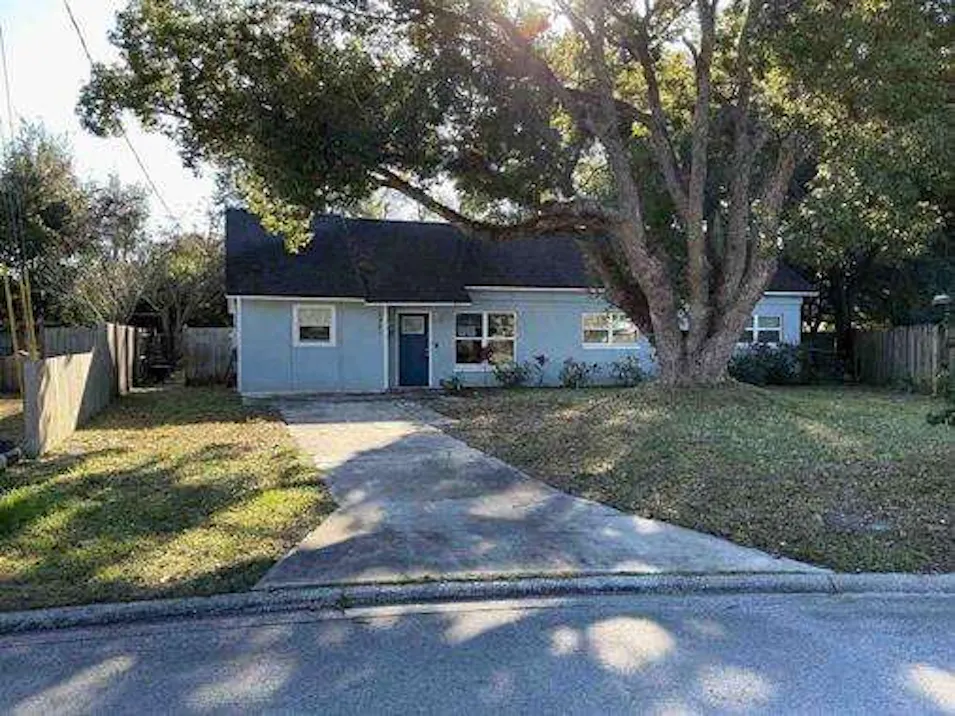 2901 Stonehurst Rd E Jacksonville, FL 32277, Duval County