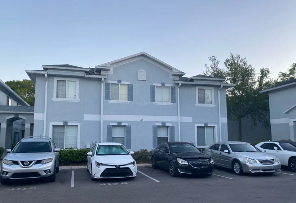 4112 Waterside Island Ct Tampa, FL 33617, Hillsborough County