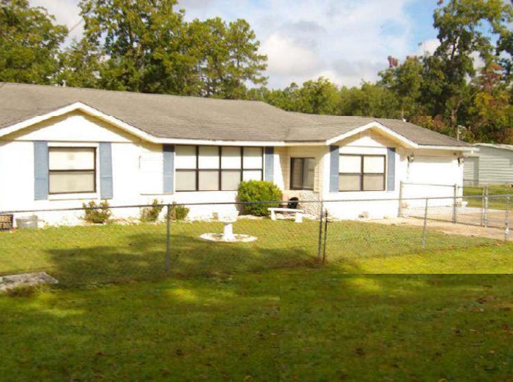 925 Columbus Street Waycross, GA 31503, Ware County