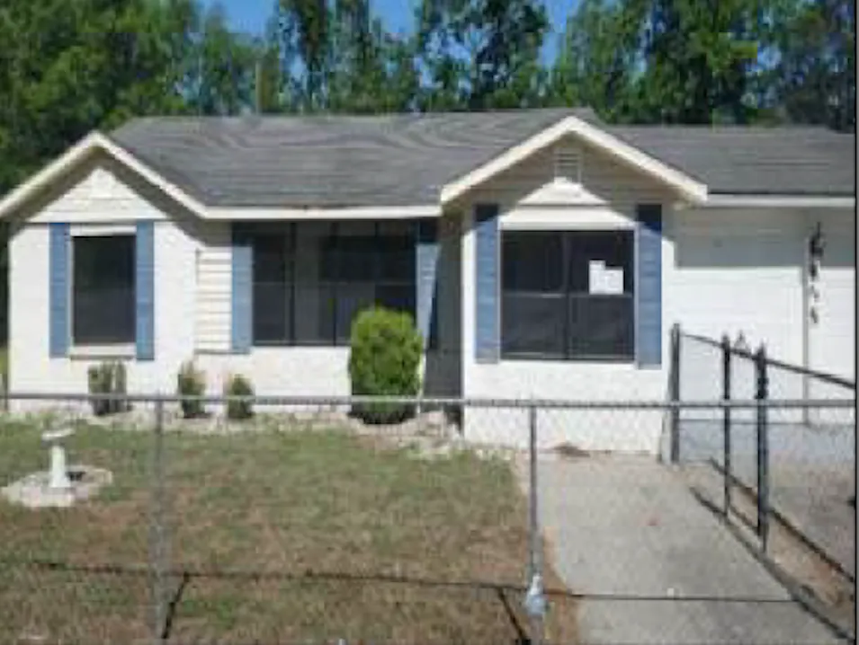925 Columbus Street Waycross, GA 31503, Ware County