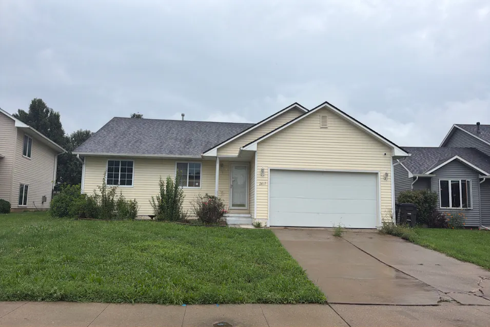 2817 River Ridge Rd Des Moines, IA 50320, Polk County