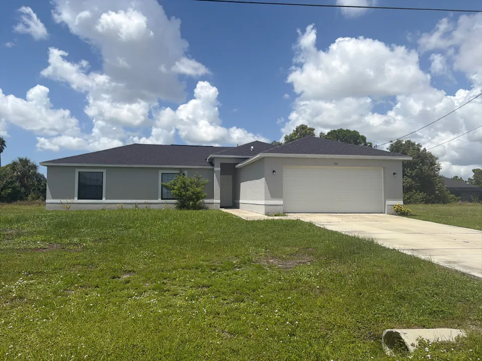 514 NE 5th Pl Cape Coral, FL 33909, Lee County