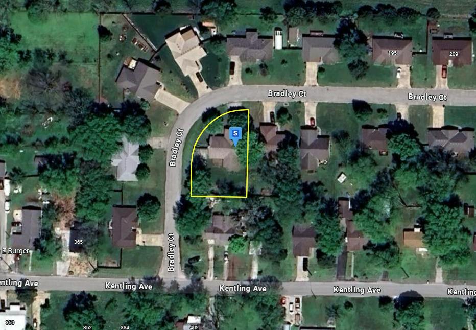 Bradley Ct, Highlandville, MO 65669