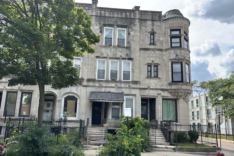 3602 S Lake Park Ave Chicago, IL 60653, Cook County