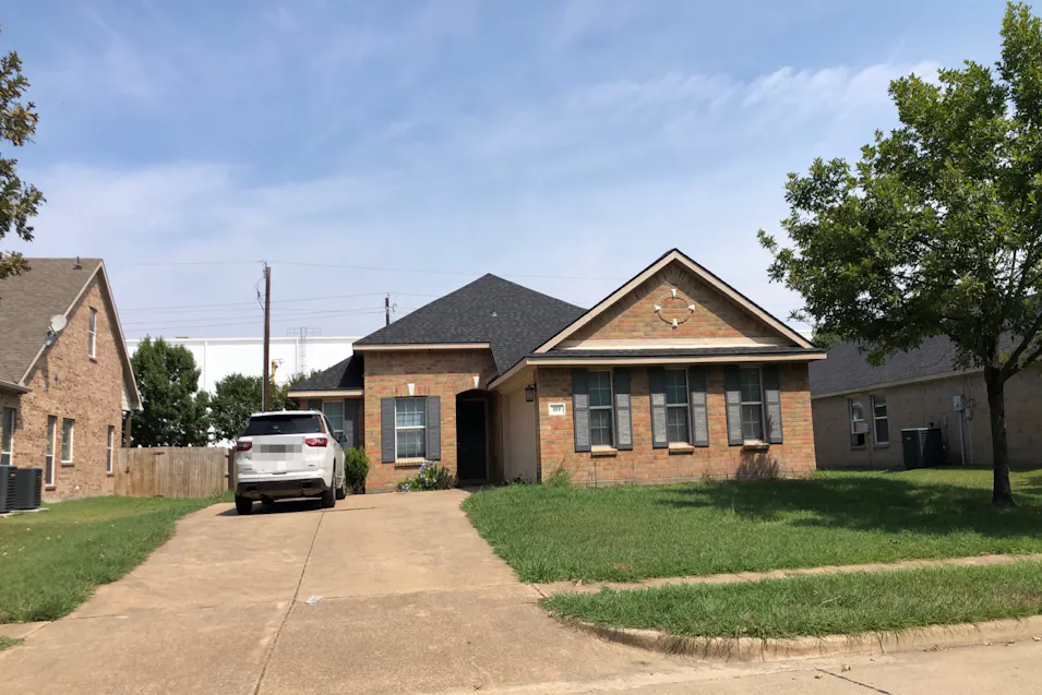 109 Harvest Hill Ln Red Oak, TX 75154, Ellis County