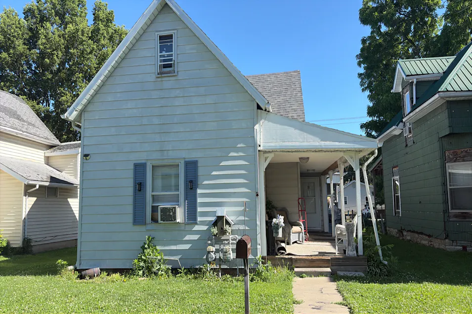 112 W Madison St Alexandria, IN 46001, Madison County
