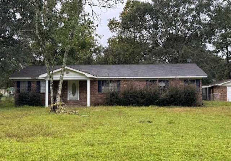 162 Carlton Ave Bloomingdale, GA 31302, Chatham County