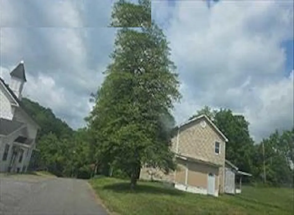 15 Cross Ln Clarksburg, WV 26301, Harrison County