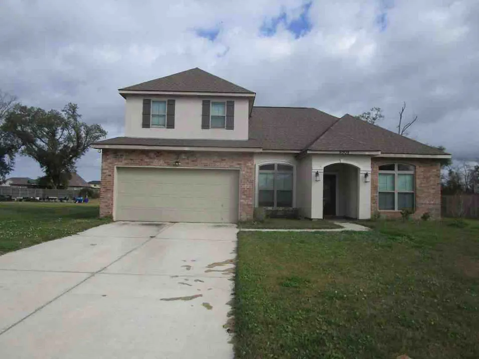 9509 E Terran Ln Waggaman, LA 70094, Jefferson County