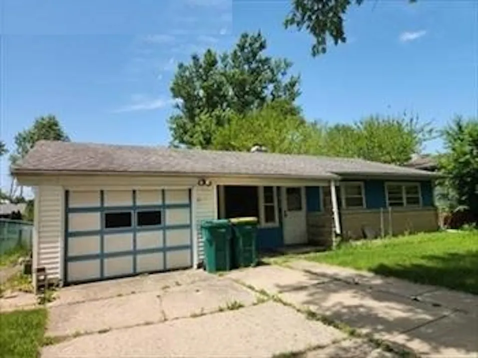 6672 Madison St Merrillville, IN 46410, Lake County