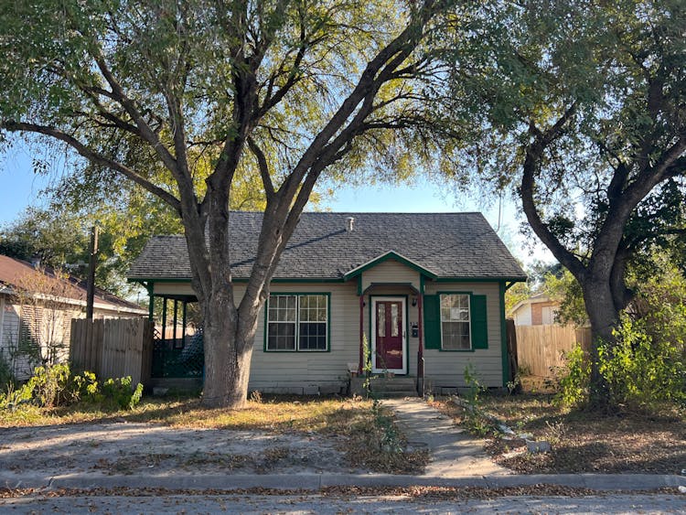 315 E Alice Ave Kingsville, TX 78363, Kleberg County