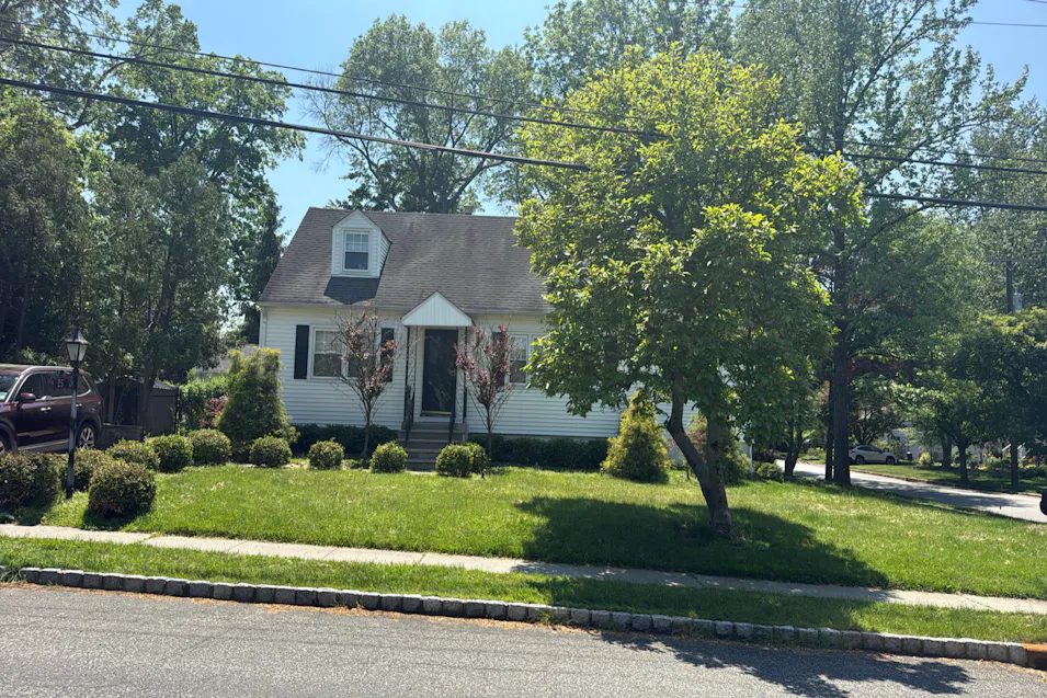 25 Brookside Terrace Verona, NJ 07044, Essex County