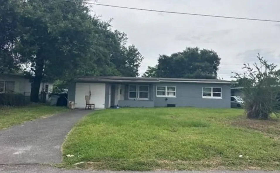 113 W Wallace Street Orlando, FL 32809, Orange County