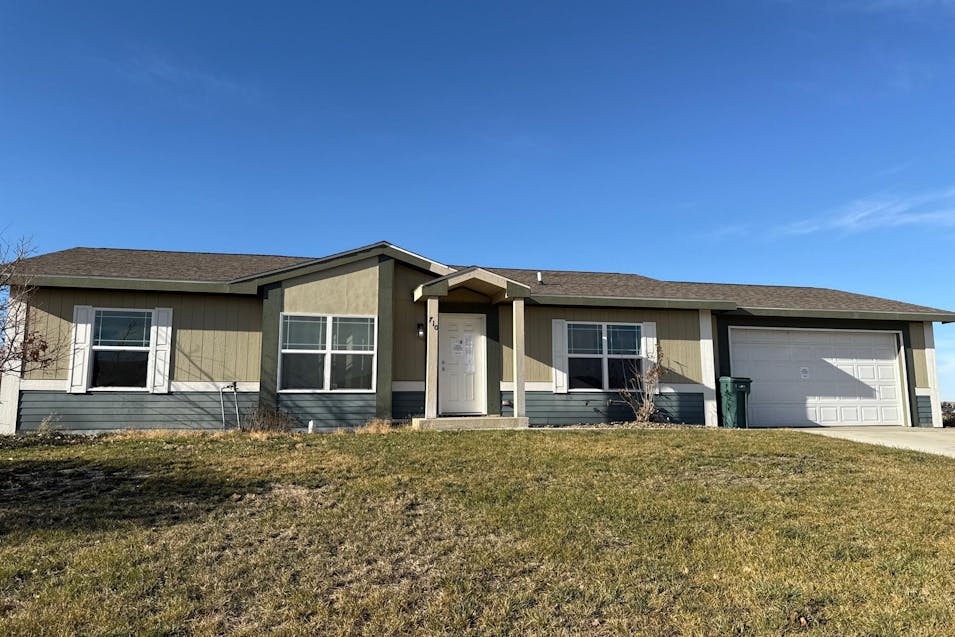 710 Sunrise Ct Sidney, MT 59270, Richland County