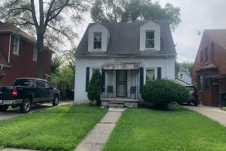 15421 Ferguson Detroit, MI 48227, Wayne County