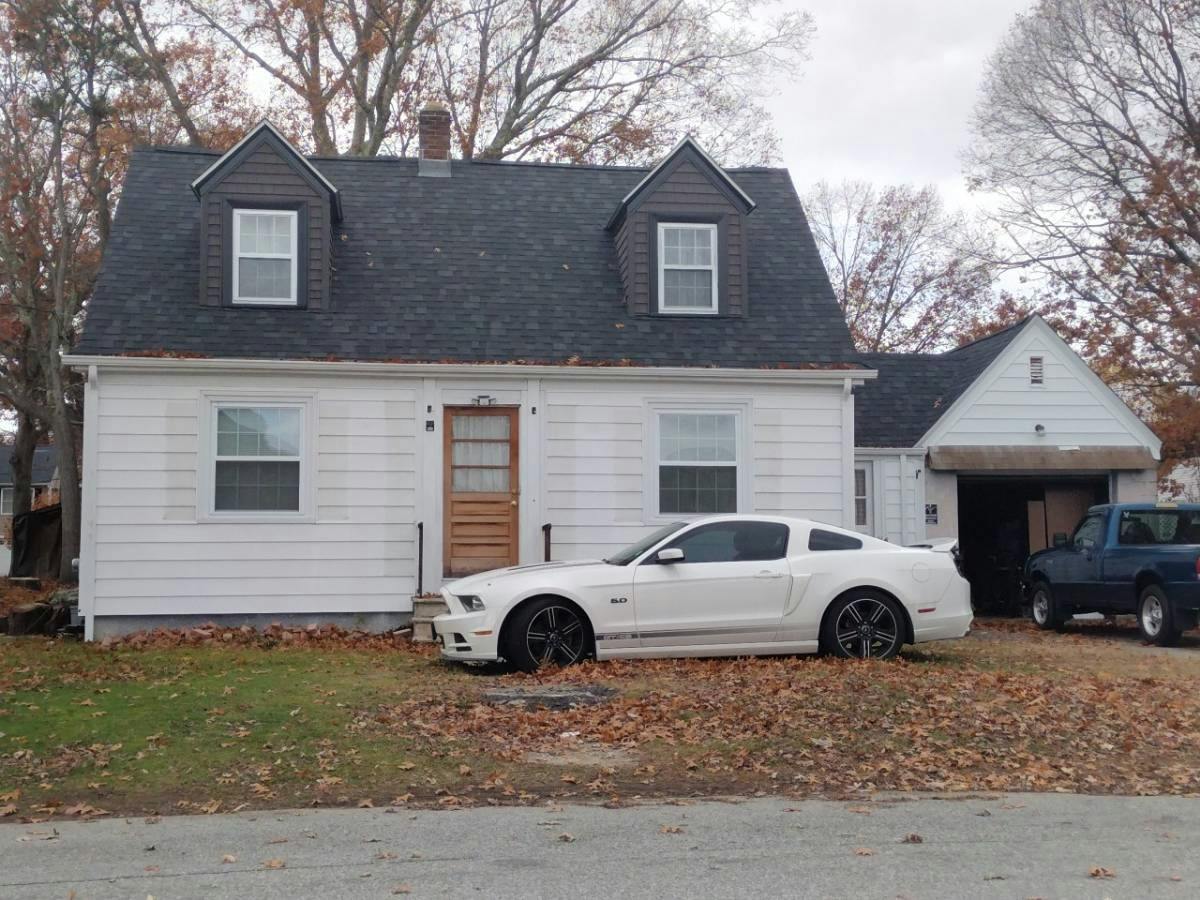 Tarleton St, Warwick, RI 02889