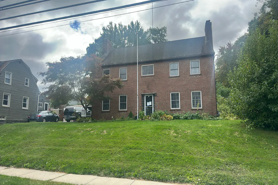 79 Atkins Street Meriden, CT 06450, New Haven County