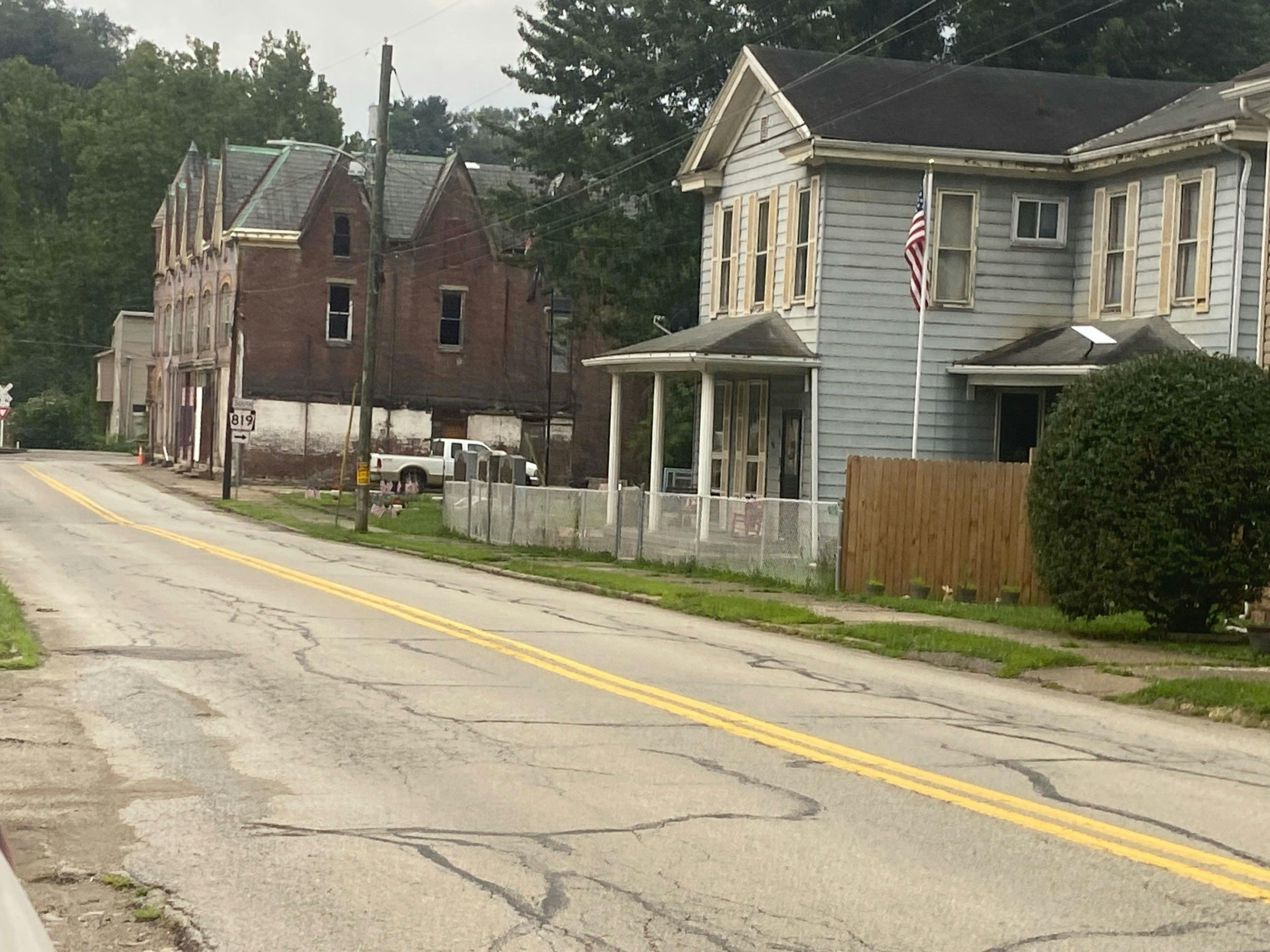 Main St, Dawson, PA 15428