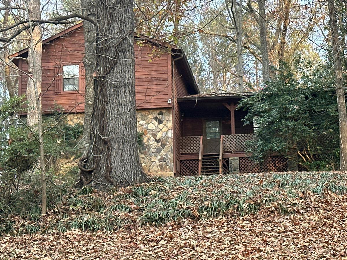 Burlingham Dr, Lithonia, GA 30038