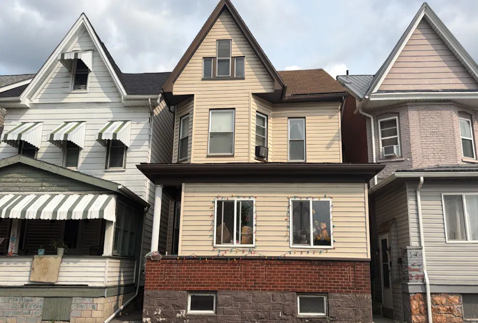 123 6th Ave Altoona, PA 16602, Blair County