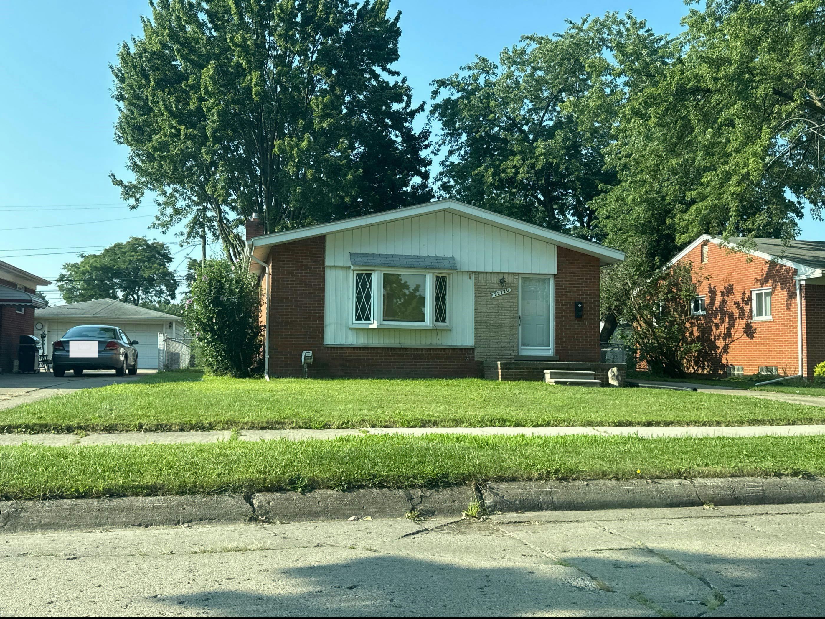 Furton St, Saint Clair Shores, MI 48082