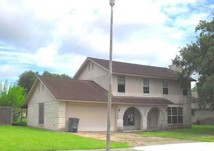 1103 Westwood St Victoria, TX 77901, Victoria County