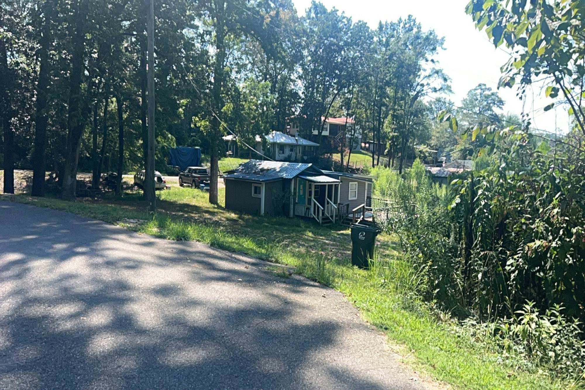 Riverside Dr, Bessemer, AL 35023