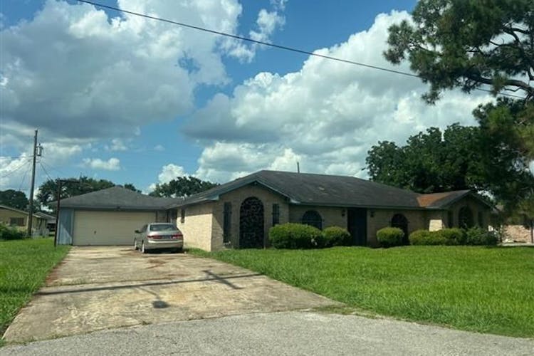 2230 W Highland Drive Beaumont, TX 77705, Jefferson County
