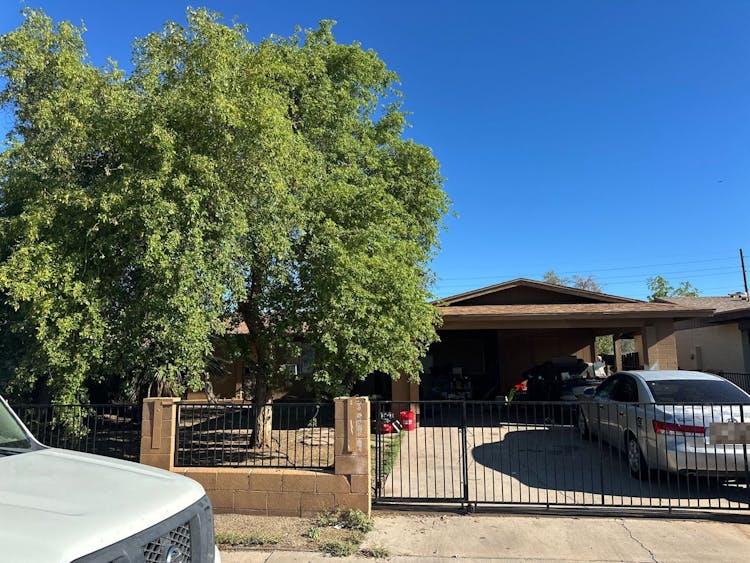 1016 W Halstead Dr Phoenix, AZ 85023, Maricopa County