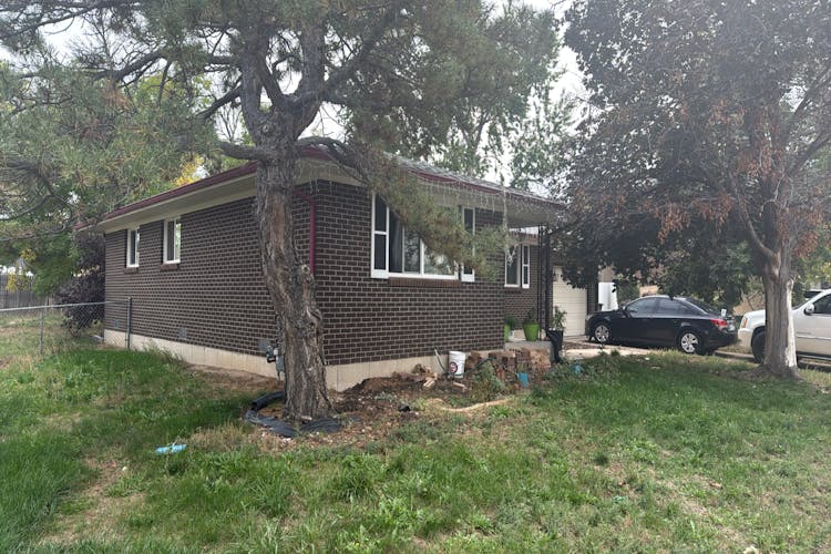 5042 Tucson Way Denver, CO 80239, Denver County