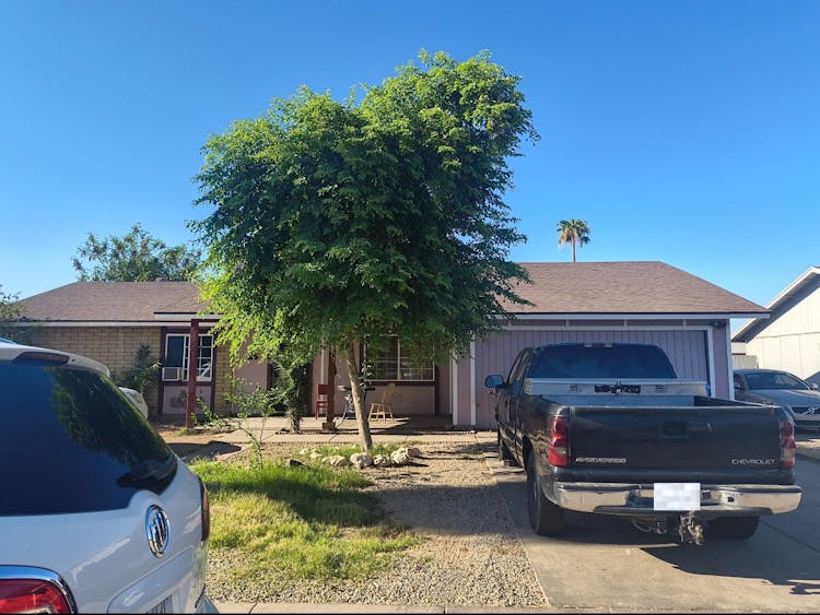 8621 W Turney Ave Phoenix, AZ 85037, Maricopa County