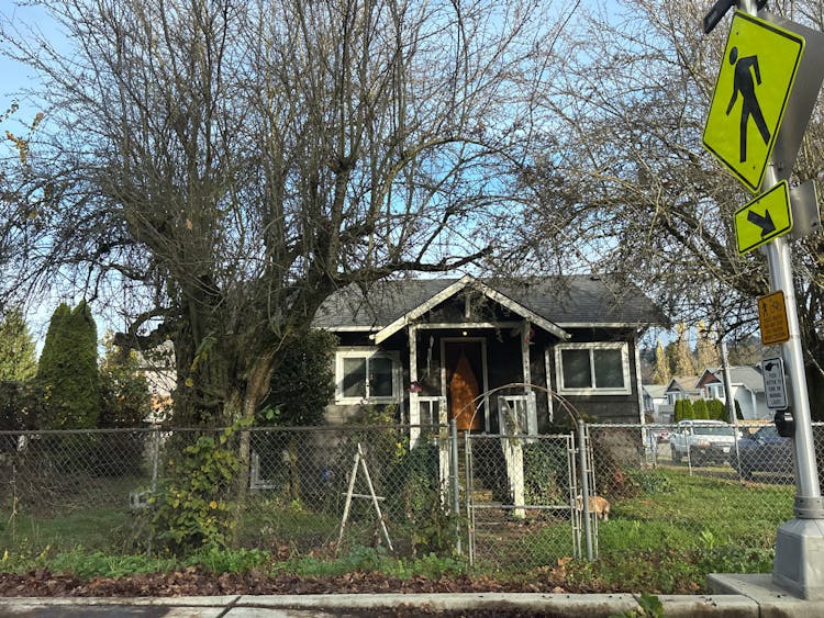 4518 S 124th St Seattle, WA 98178, King County