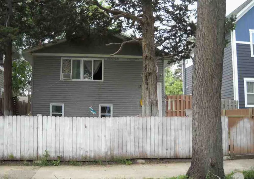 Queen Ave, Minneapolis, MN 55411 #1