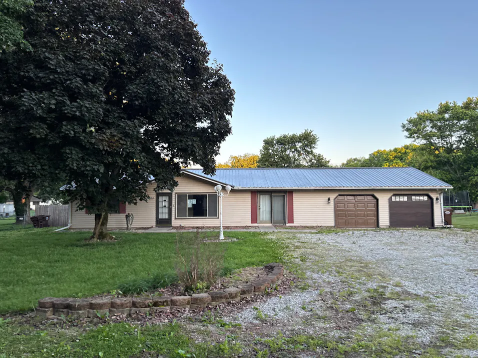 9815 South Armstrong Place Terre Haute, IN 47802, Vigo County