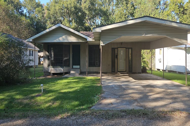 1012 West Plaquemine Street Jennings, LA 70546, Jefferson Davis County