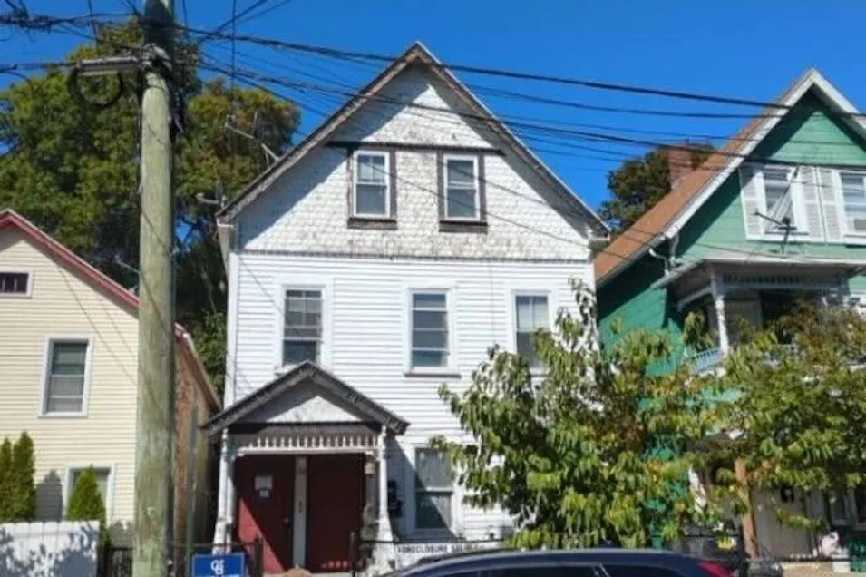 158 Ceder Hill Avenue New Haven, CT 06511, New Haven County